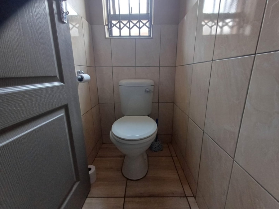 3 Bedroom Property for Sale in Ellaton North West